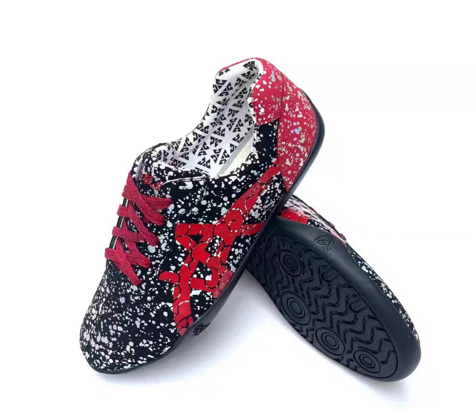 คลาสสิคแบรนด์รองเท้าศิลปะการต่ - Men Shoes Vs Women บทวิจารณ์และราคา