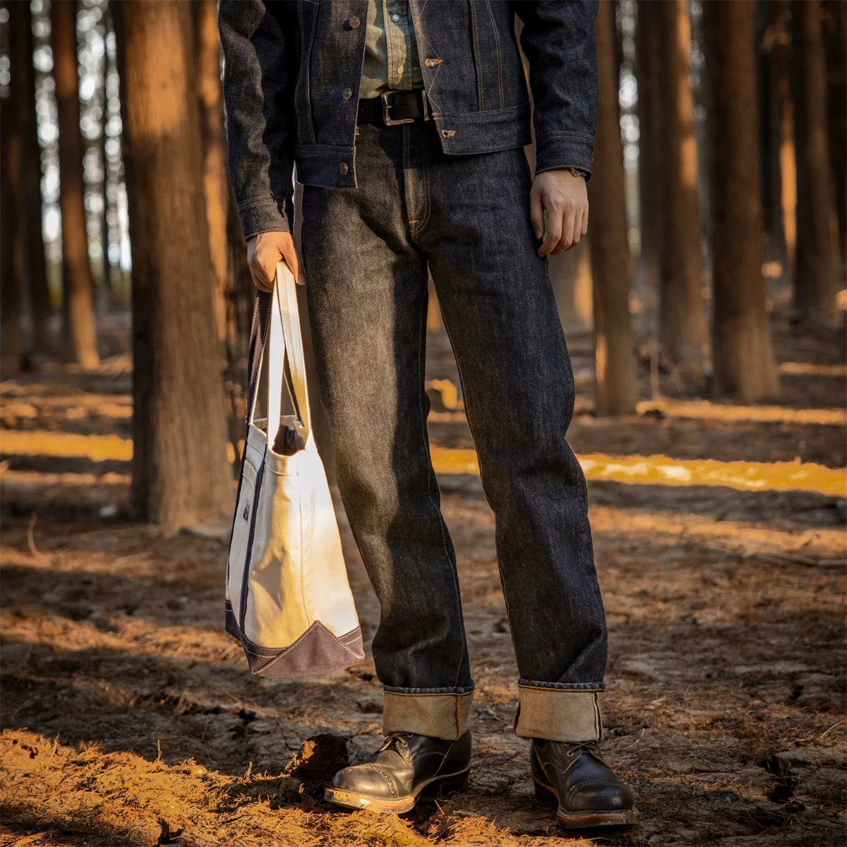 Red Tornado NOIR 21oz Selvedge - Levis Jeans 501 บทวิจารณ์และราคา