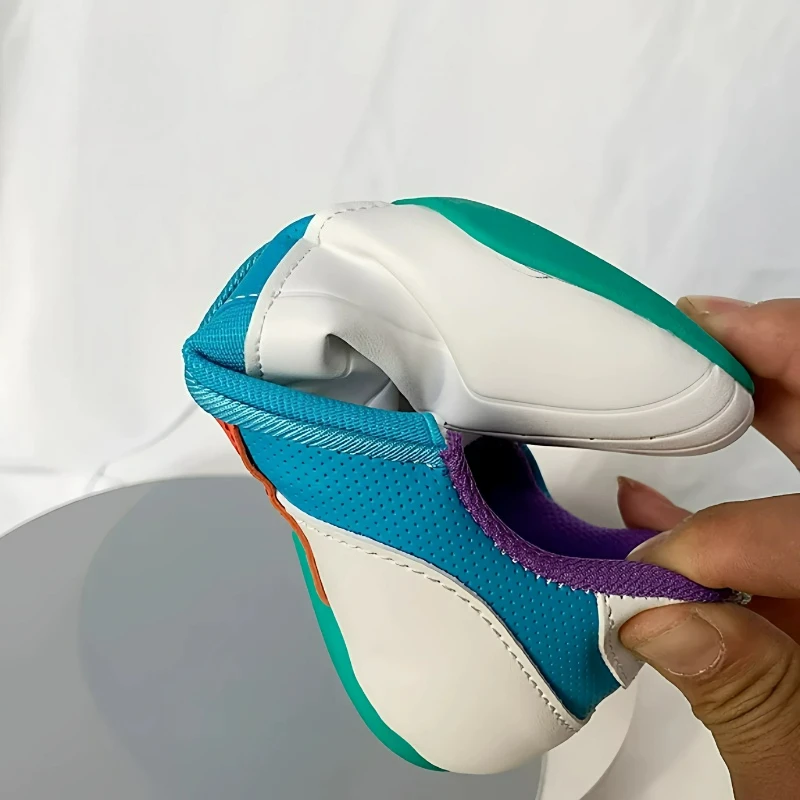 รองเท้าศิลปะการต่อสู้แบรนด์คลา - Men Shoes Vs Women บทวิจารณ์และราคา