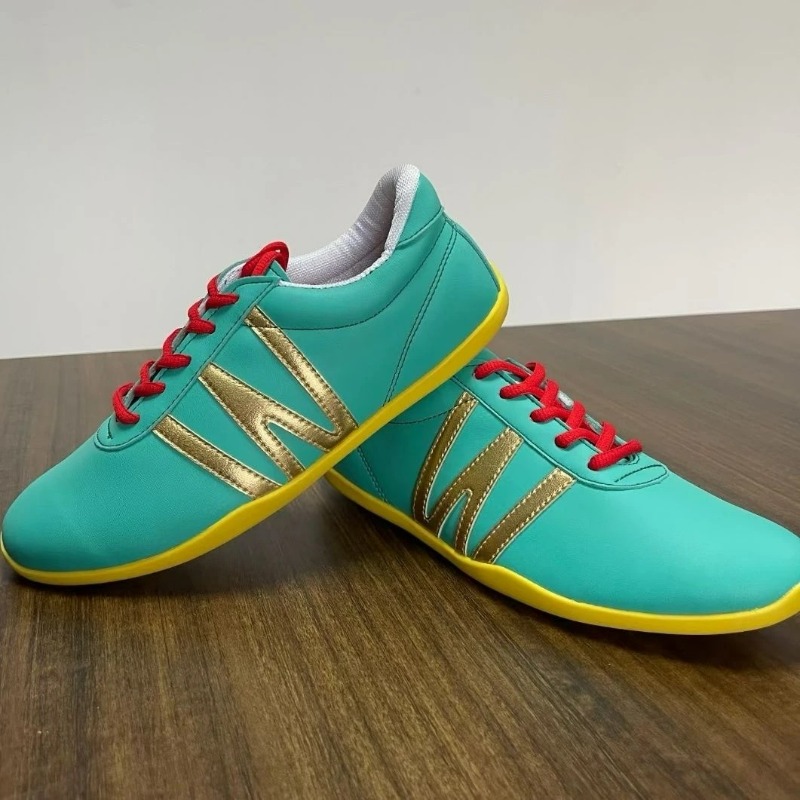 รองเท้าศิลปะการต่อสู้มืออาชีพผ - Men Shoes Vs Women บทวิจารณ์และราคา