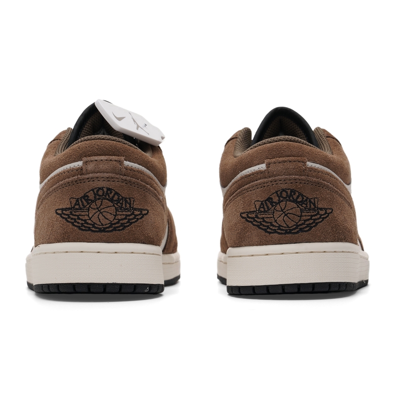 รองเท้าผ้าใบผู้ชาย Nike, รองเท - Men'S Shoes Jordan 1 บทวิจารณ์และราคา