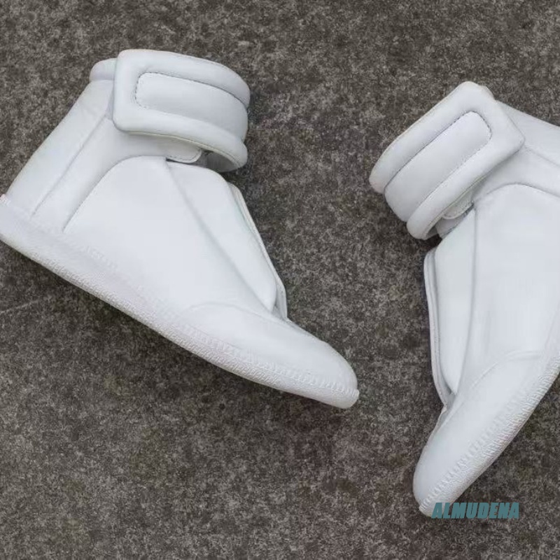 รองเท้าผ้าใบหุ้มข้อสูงสีดำล้วน - Men Shoes Velcro บทวิจารณ์และราคา